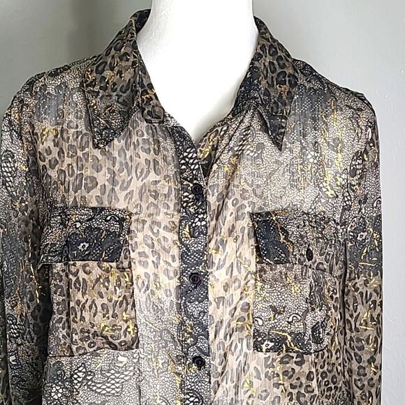 Lane Bryant Sheer Buttondown Top, Leopard Print, Gold Metallic, Size 14/16 - Picture 3 of 7